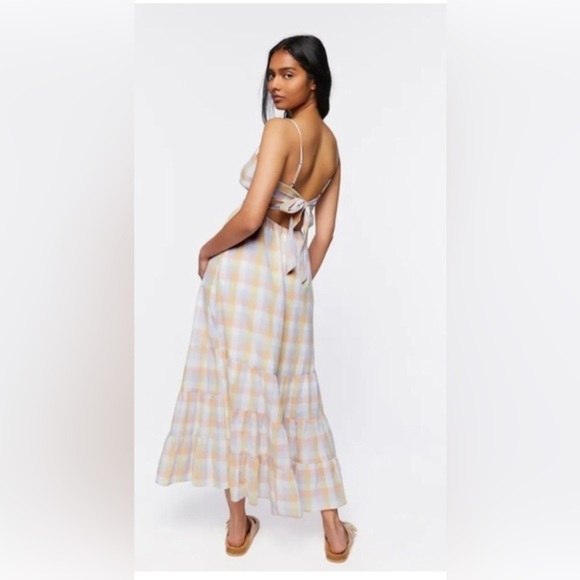 Jessica Simpson‎ pastel tiered cutout back tie summer halter dress size medium - Picture 6 of 16